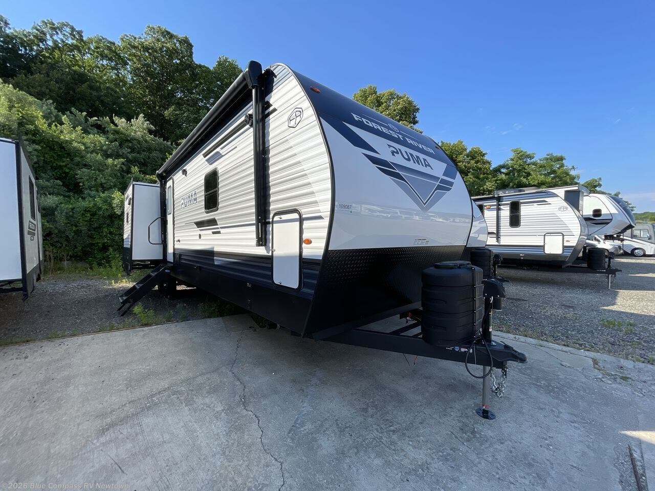 New 2026 Forest River Puma 32BHFS available in Newtown, Connecticut
