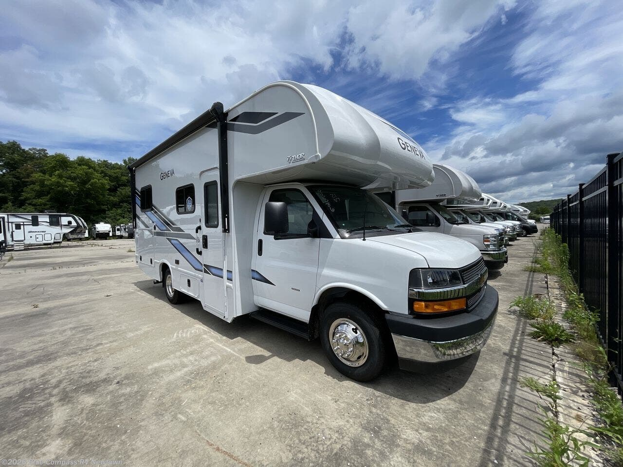 New 2027 Thor Motor Coach Geneva 21VT Chevy available in Newtown, Connecticut
