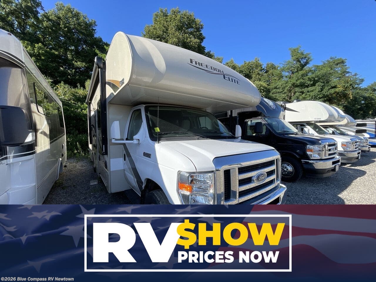 Used 2017  Thor Motor Coach Freedom Elite 29FE by Thor Motor Coach from Blue Compass RV Newtown in Newtown, CT