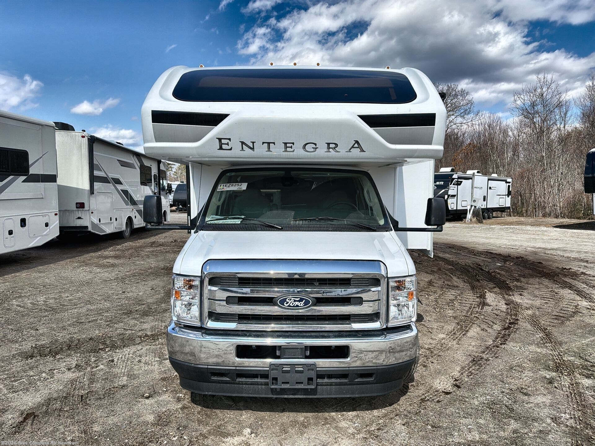 New 2026 Entegra Coach Odyssey 30Z available in Newtown, Connecticut