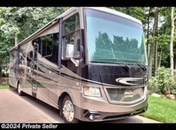 Used 2014 Newmar Canyon Star 3940 available in Temperance, Michigan