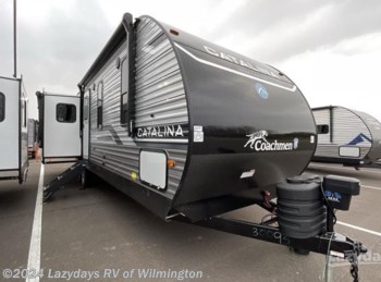 New 24 Coachmen Catalina Legacy Edition 313RLTS available in Wilmington, Ohio
