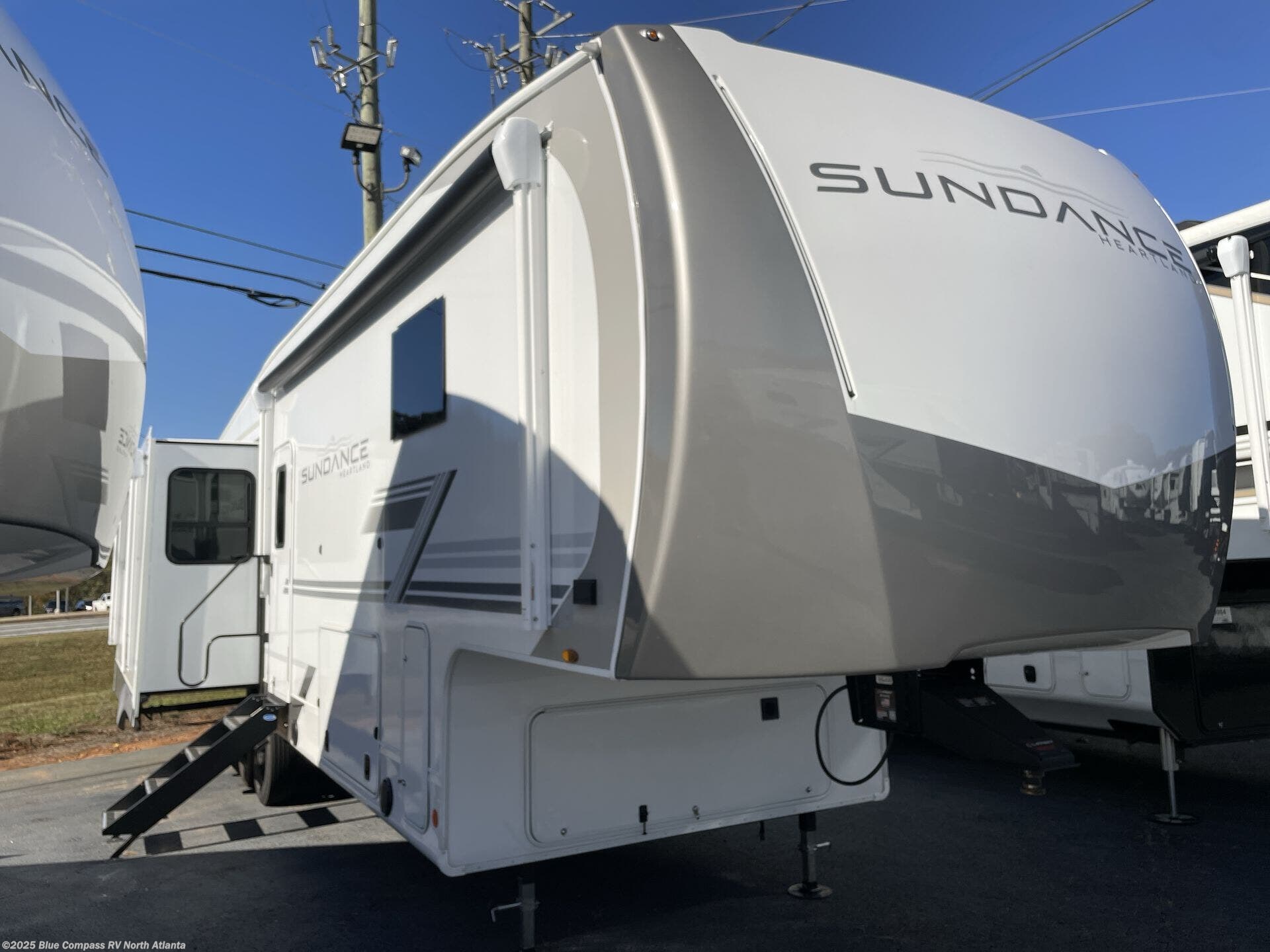 New 2026 Heartland Sundance 32RLBS available in Buford, Georgia