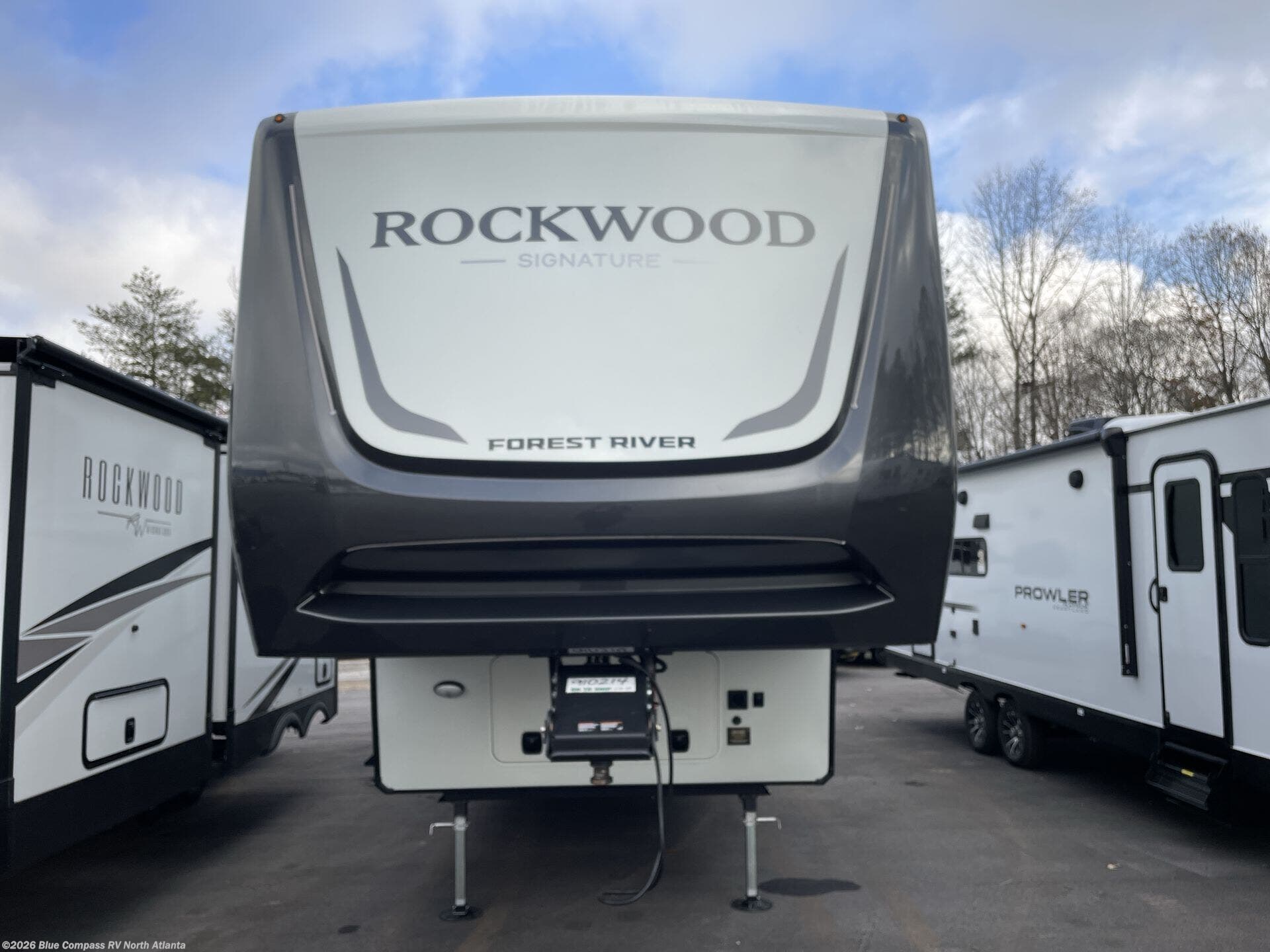 New 2026 Forest River Rockwood Signature 401SFB available in Buford, Georgia