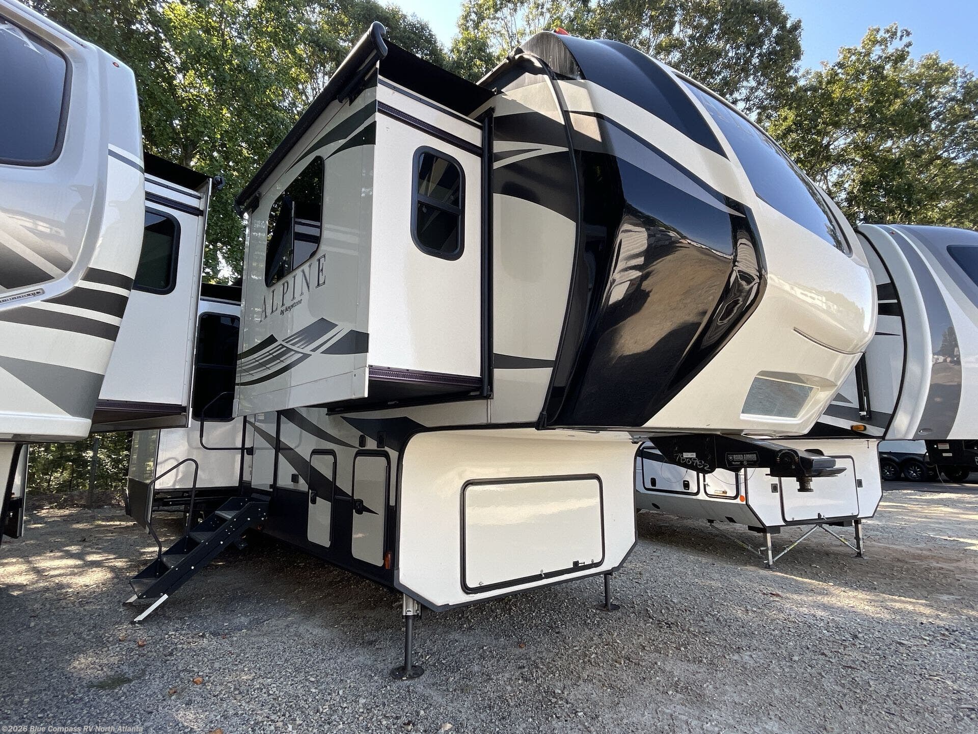 Used 2019 Keystone Alpine 3700FL available in Buford, Georgia