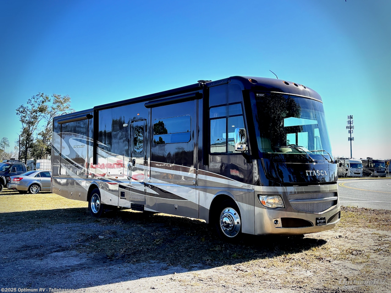 Used 2015 Itasca Suncruiser 35P available in Tallahassee, Florida