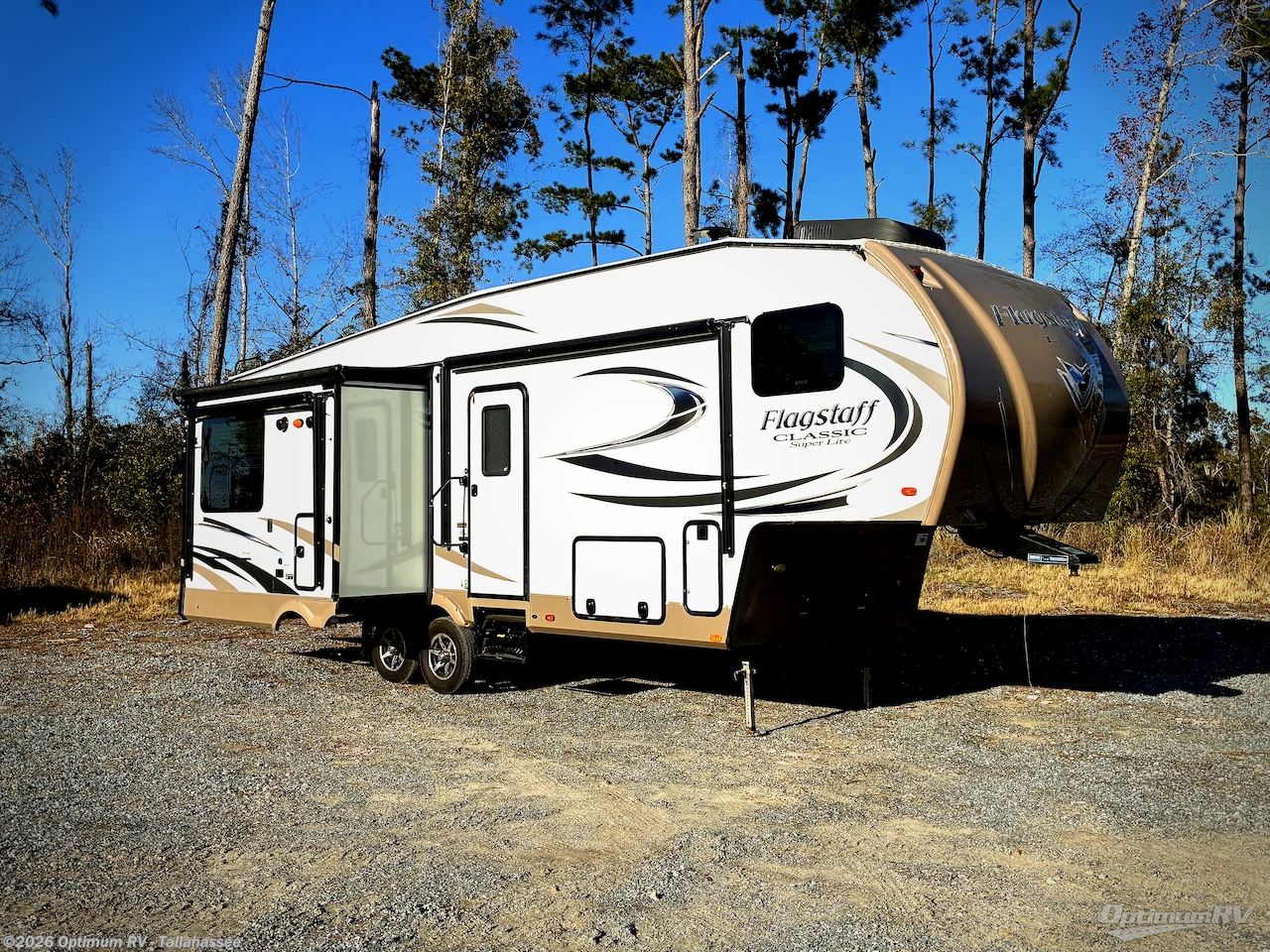 Used 2018 Forest River Flagstaff Classic Super Lite 8528IKWS available in Tallahassee, Florida
