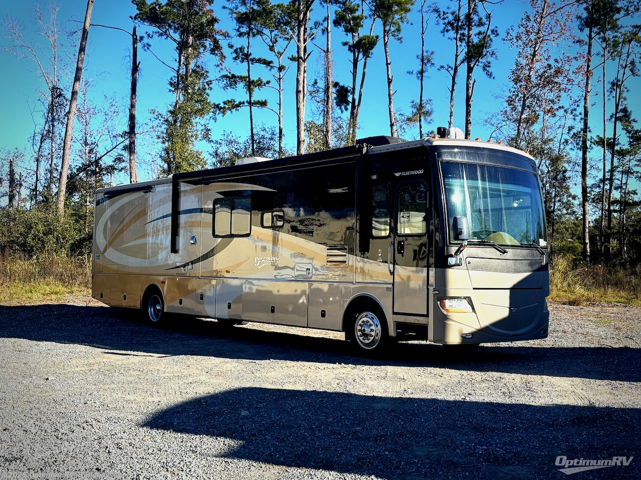 Used 2008 Fleetwood Discovery 40X available in Tallahassee, Florida