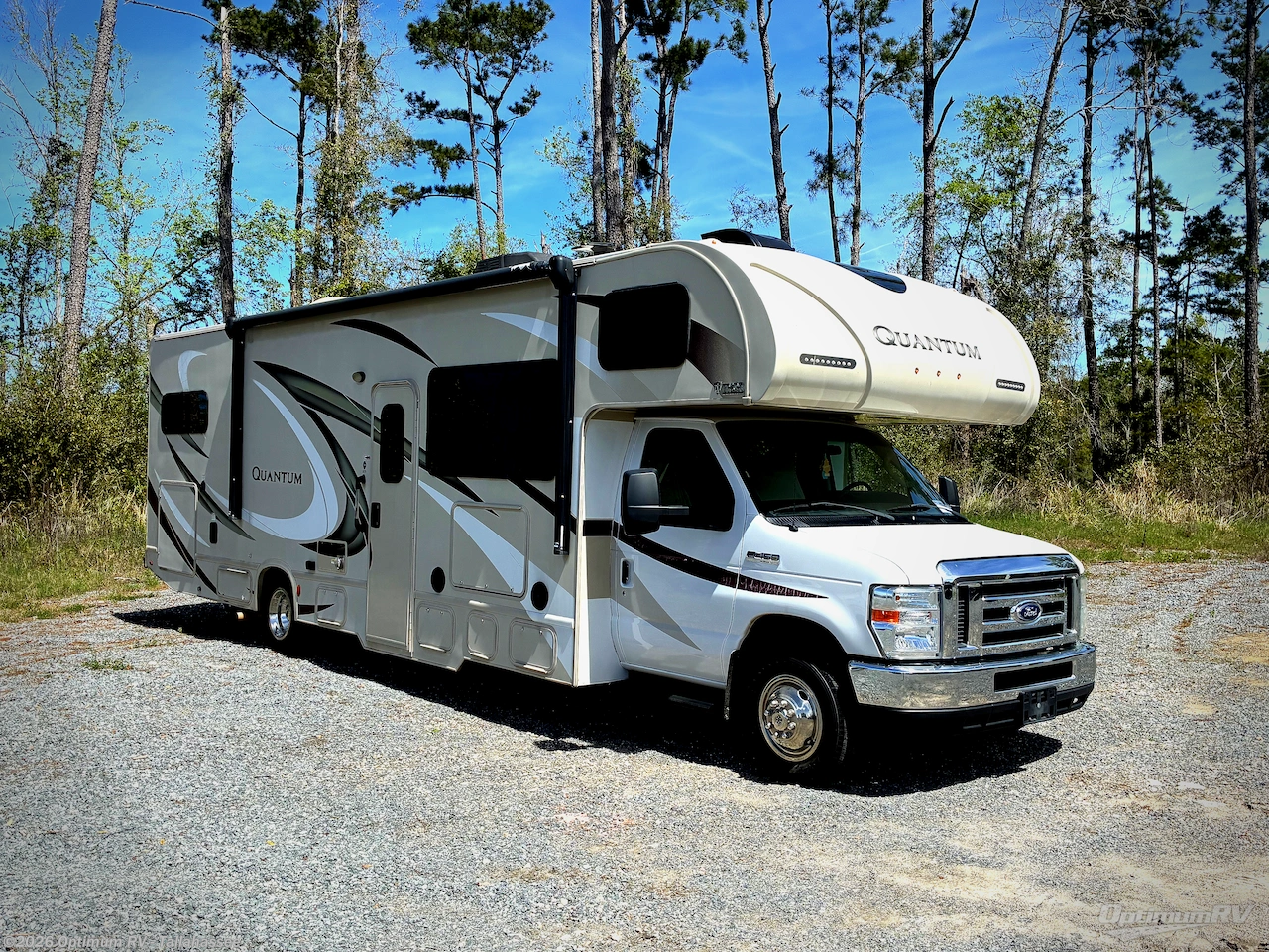 Used 2017 Thor  Quantum LF31 available in Tallahassee, Florida