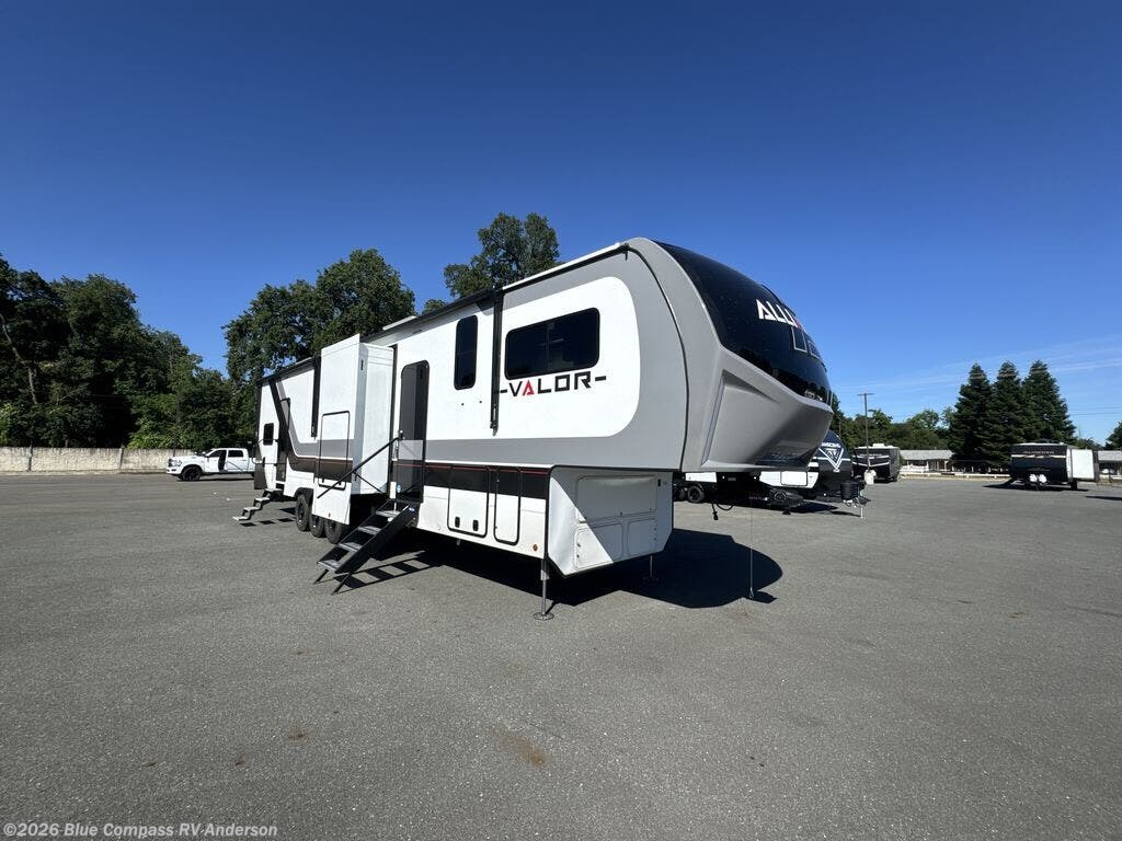 New 2025 Alliance RV Valor 40V13 available in Anderson, California
