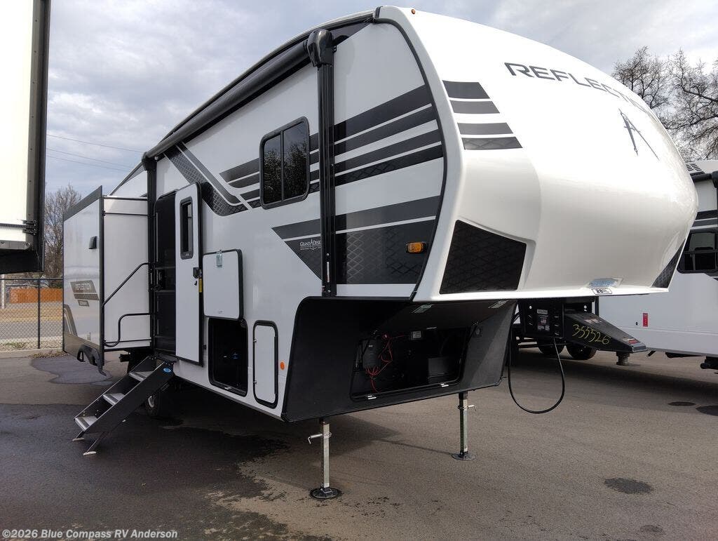 New 2026 Grand Design Reflection 100 Series 28RL available in Anderson, California