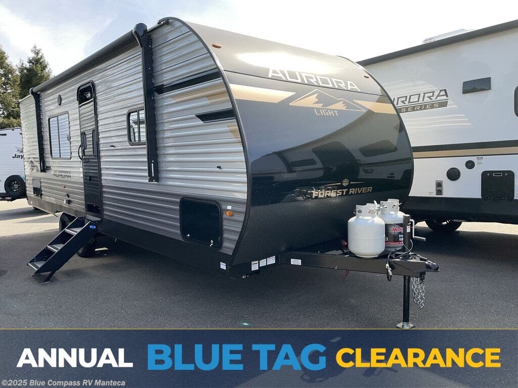 New 2025 Forest River Aurora Light 26BH available in Manteca, California