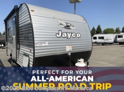 New 2025 Jayco Jay Flight SLX 170FQW available in Manteca, California