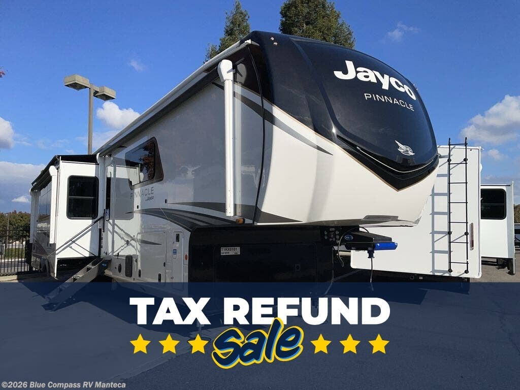 New 2026 Jayco Pinnacle 38FBRK available in Manteca, California