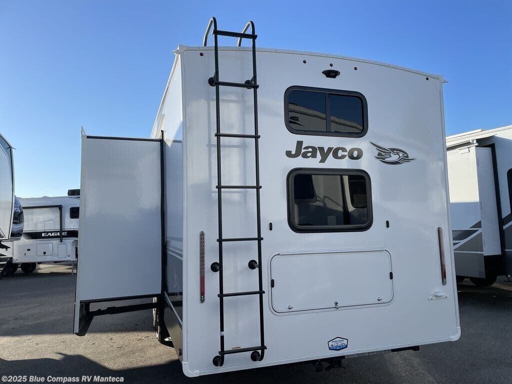 New 2026 Jayco Eagle HT 29DDB available in Manteca, California
