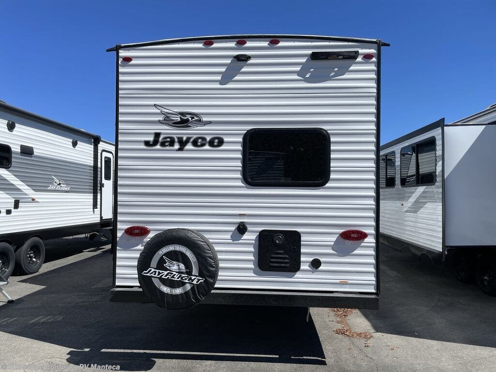 New 2026 Jayco Jay Flight SLX 261BHSW available in Manteca, California