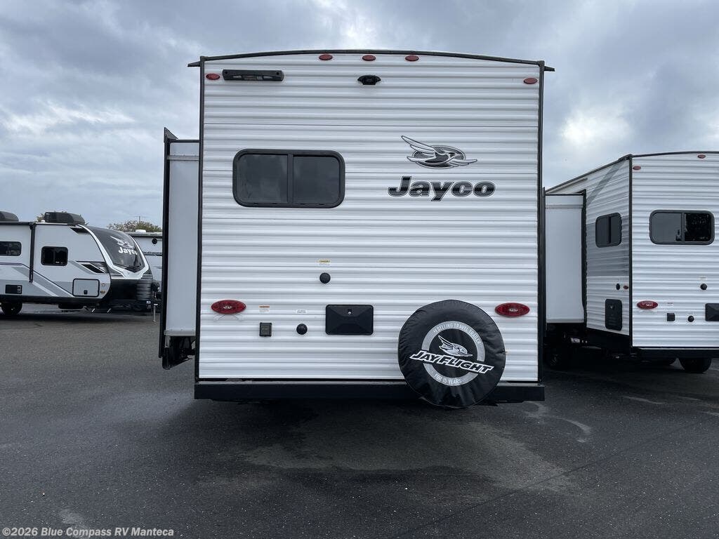New 2026 Jayco Jay Flight SLX 225MLSW available in Manteca, California