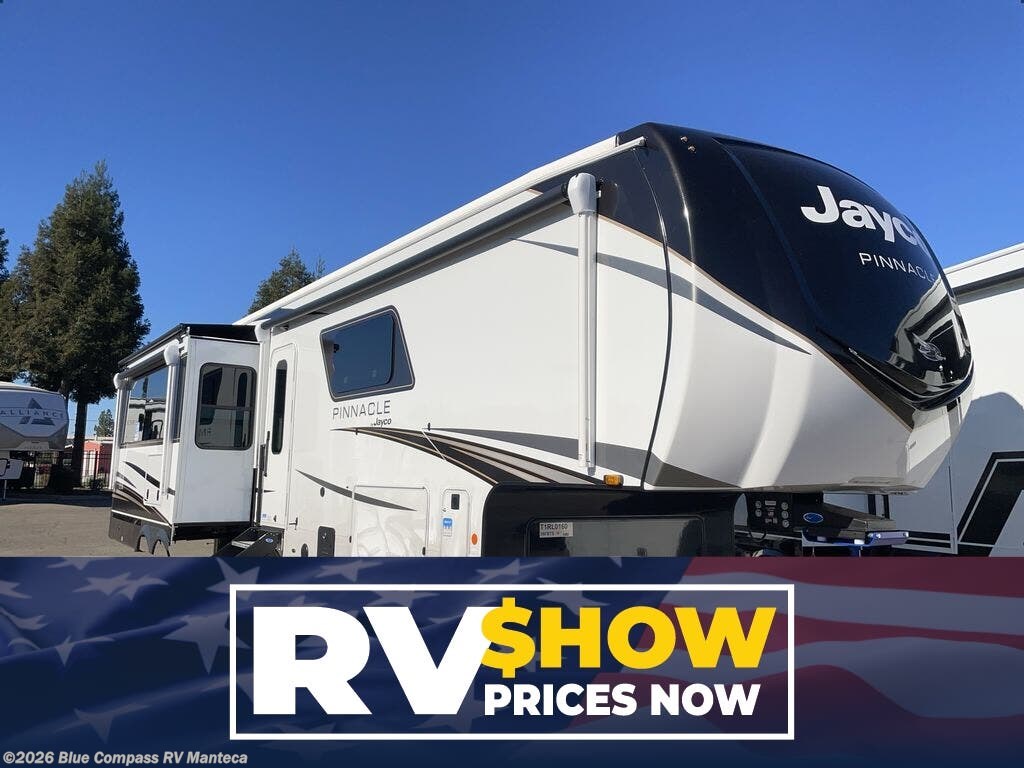 New 2026 Jayco Pinnacle 36FBTS available in Manteca, California