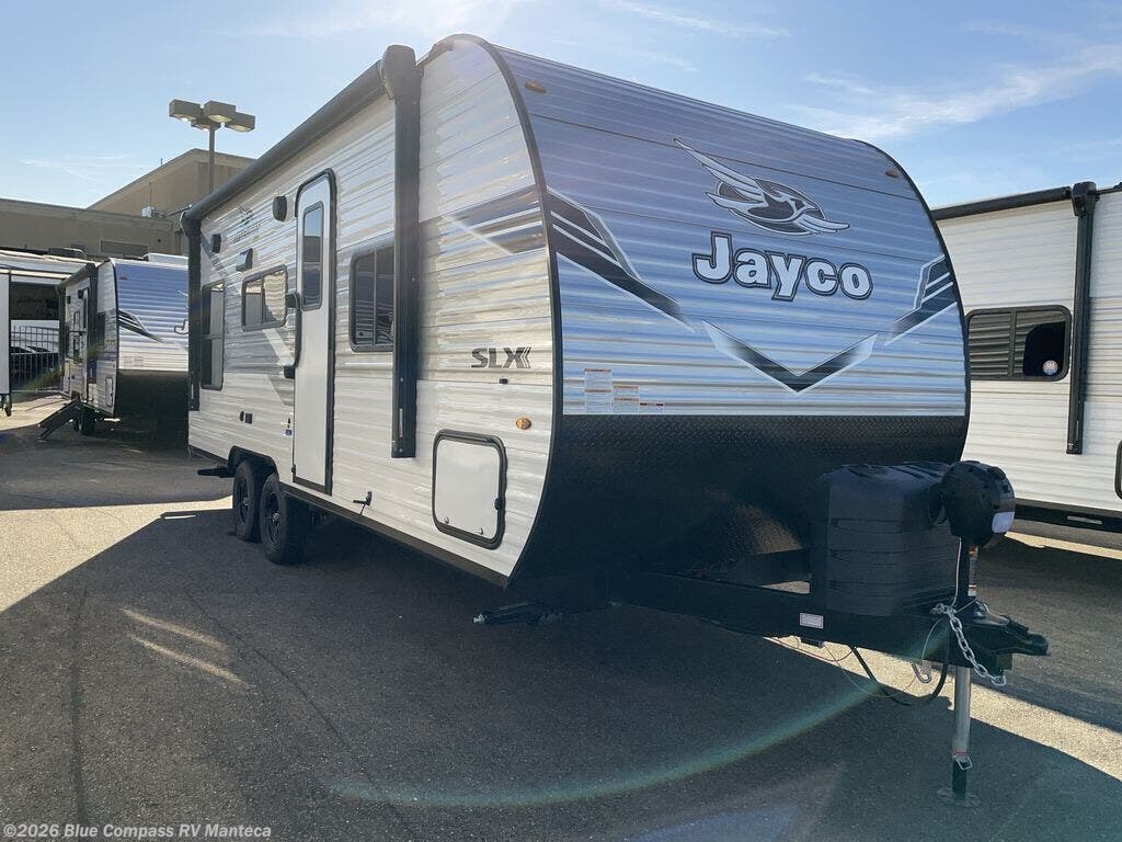 New 2026 Jayco Jay Flight SLX 210QBW available in Manteca, California