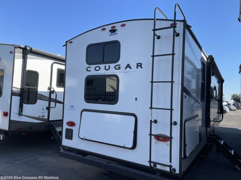 Used 2024 Keystone Cougar Half-Ton 30BHSWE available in Manteca, California