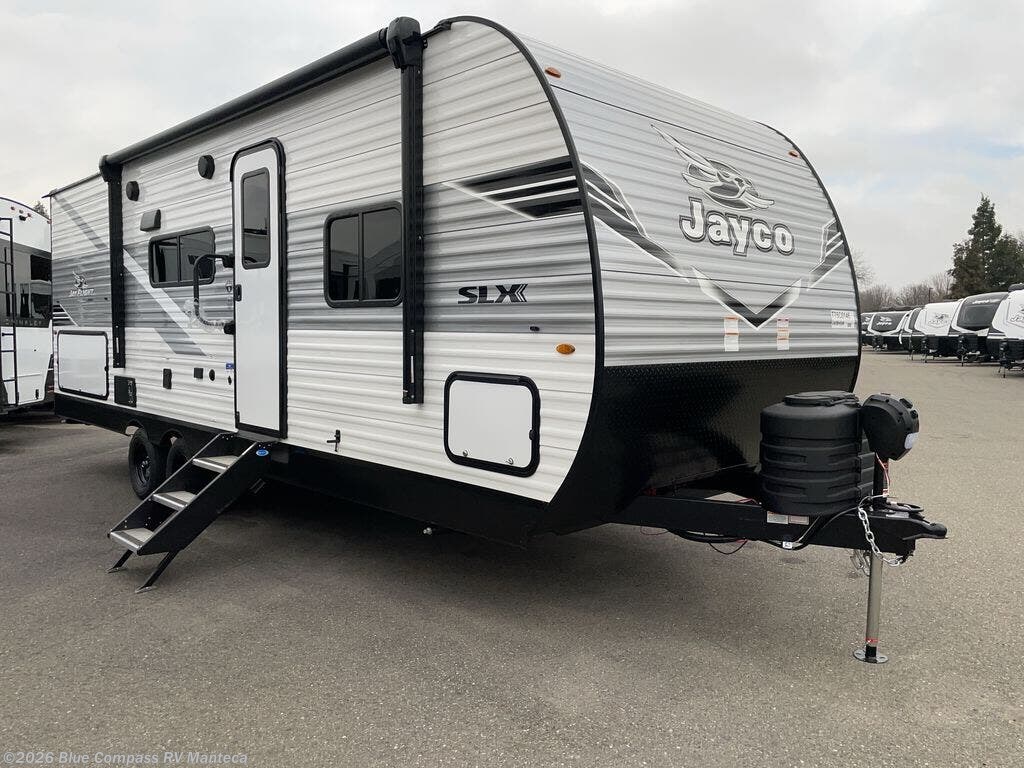 New 2026 Jayco Jay Flight SLX 245BHSW available in Manteca, California