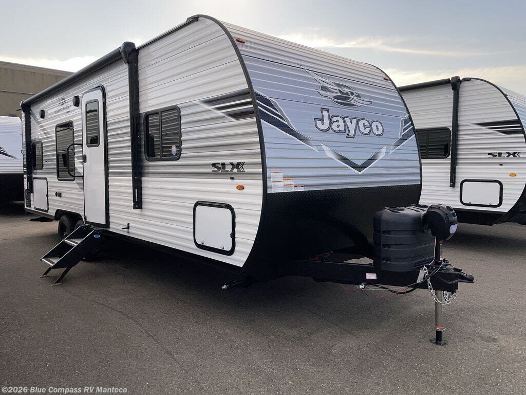 New 2026 Jayco Jay Flight SLX 260BHW available in Manteca, California
