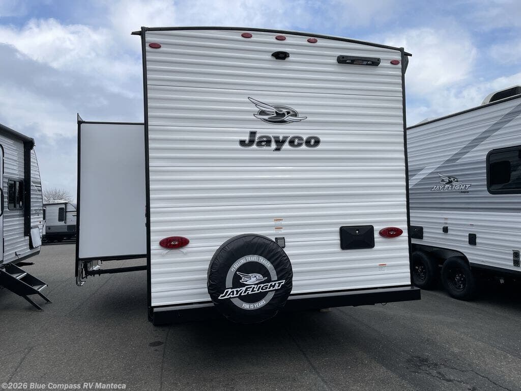 New 2026 Jayco Jay Flight SLX 200MKSW available in Manteca, California
