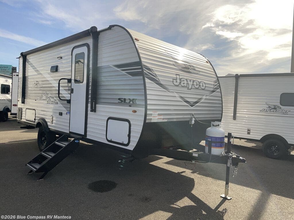 New 2026 Jayco Jay Flight SLX 197MBW available in Manteca, California