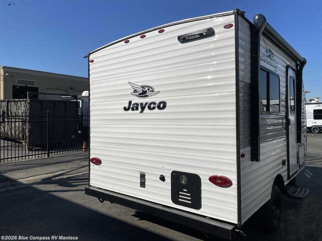 New 2026 Jayco Jay Flight SLX 130BHW available in Manteca, California
