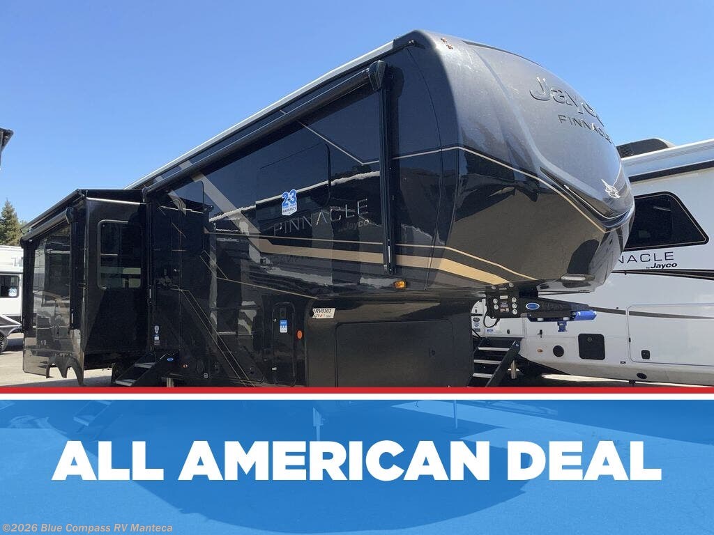 New 2026 Jayco Pinnacle 32RLTS available in Manteca, California
