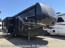 New 2026 Jayco Pinnacle 32RLTS available in Manteca, California