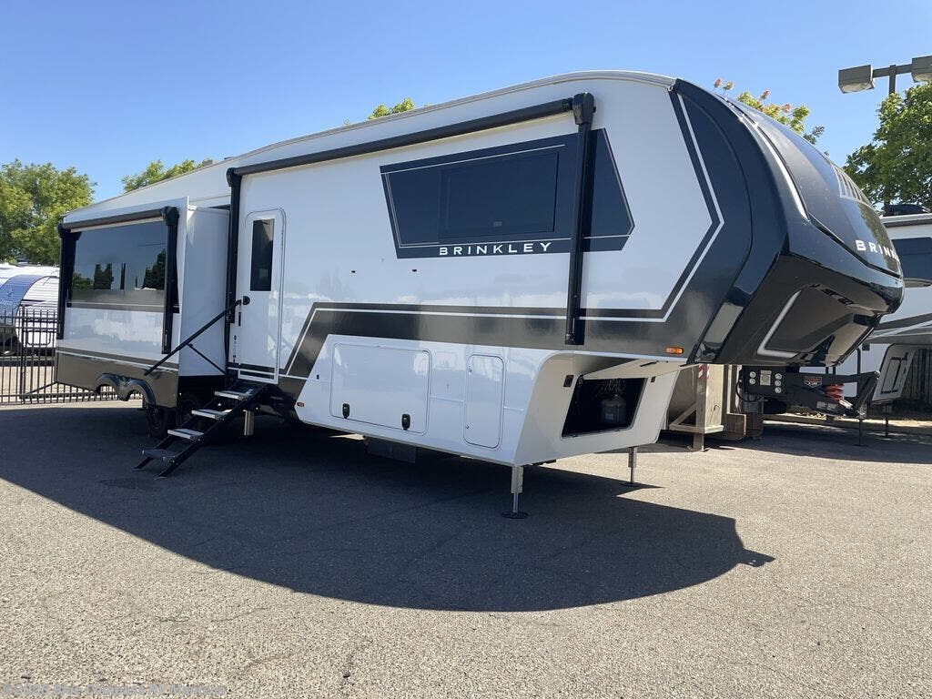 Used 2025 Brinkley RV Model Z 3400 available in Manteca, California