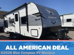 New 2026 Jayco Jay Flight SLX 210QBW available in Manteca, California