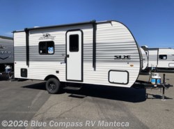 New 2027 Jayco Jay Flight 170FQW available in Manteca, California