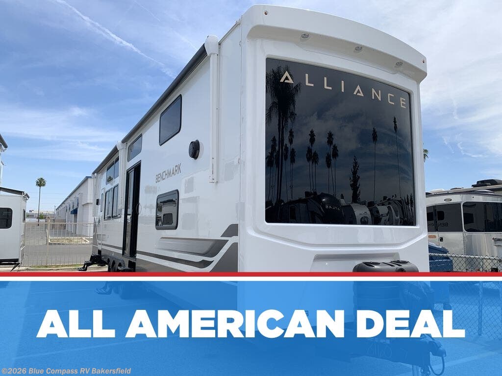 New 2026 Alliance RV Benchmark 44LFT available in Bakersfield, California