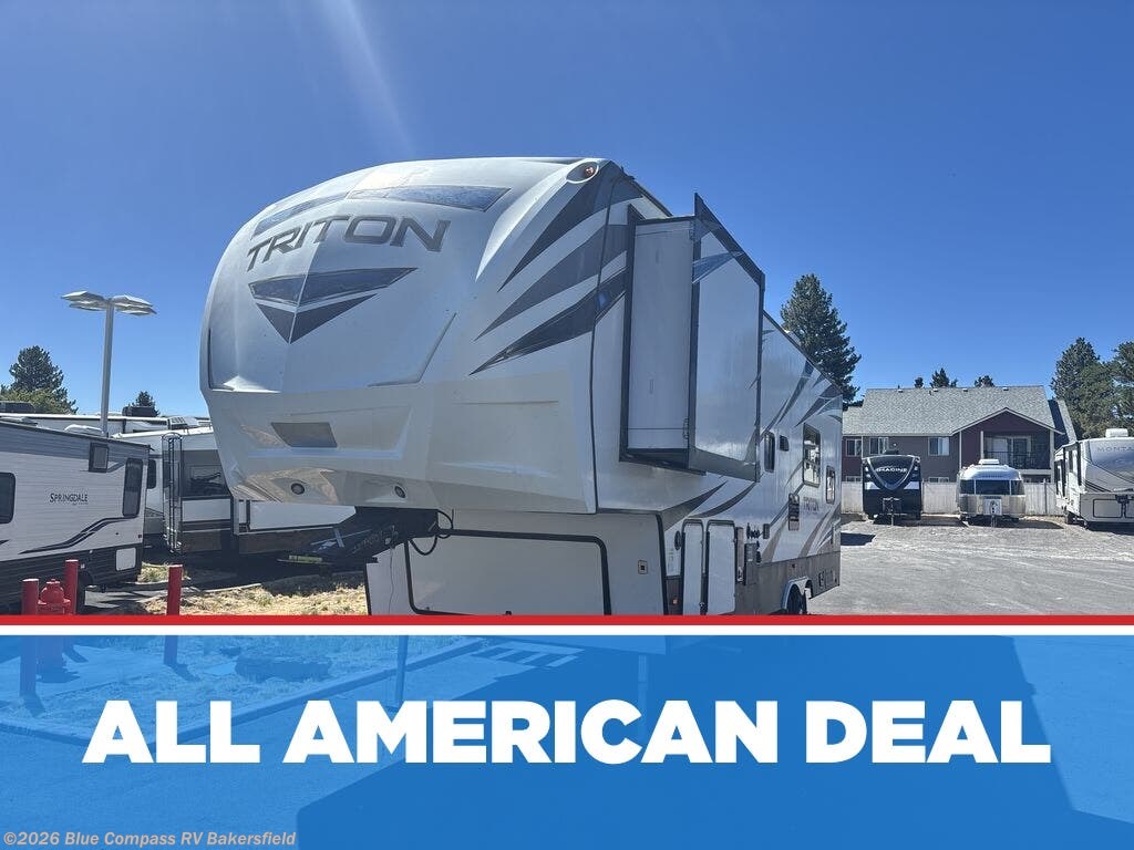 Used 2018 Dutchmen Triton 2951 available in Bakersfield, California