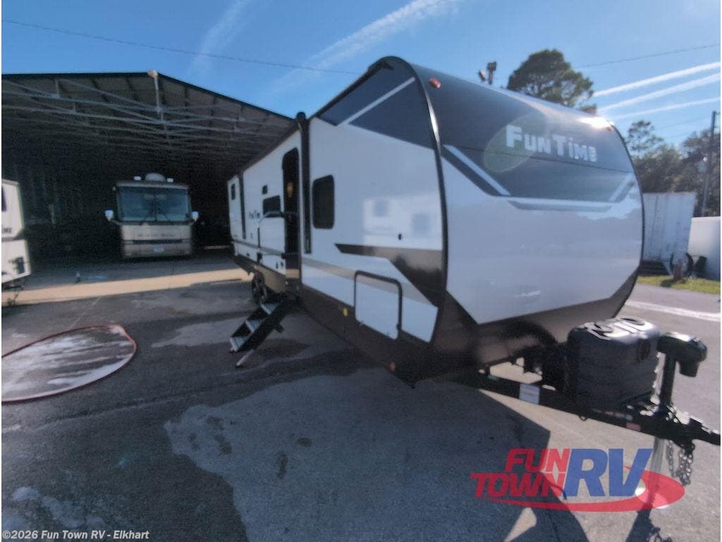 New 2026 CrossRoads  Fun Time 28QB available in Elkhart, Indiana