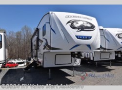 New 2024 Forest River Cherokee Arctic Wolf 321BH available in Franklinville, North Carolina