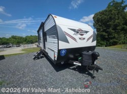 Used 2022 Shasta Shasta 25RS available in Franklinville, North Carolina