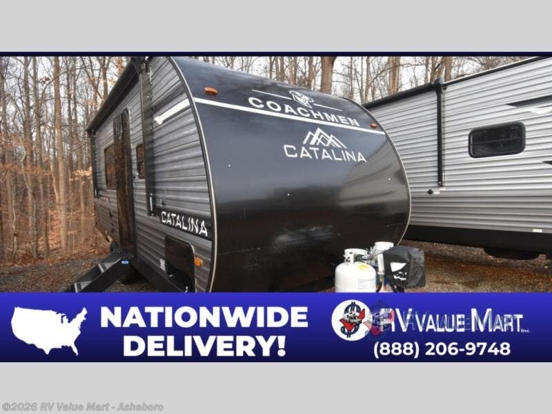 New 2026 Coachmen Catalina Summit Series 8 211BH available in Franklinville, North Carolina