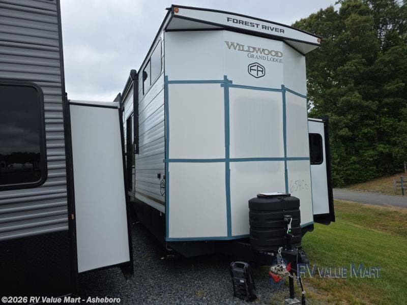 New 2026 Forest River Wildwood Grand Lodge 42ICE available in Franklinville, North Carolina