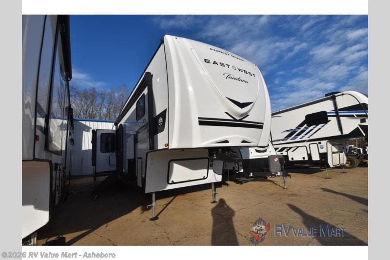 New 2026 East to West Tandara 388LR available in Franklinville, North Carolina