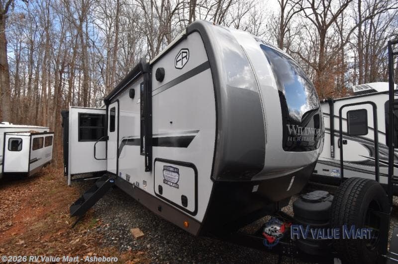 Used 2025 Forest River Wildwood Heritage Glen 310BHI available in Franklinville, North Carolina