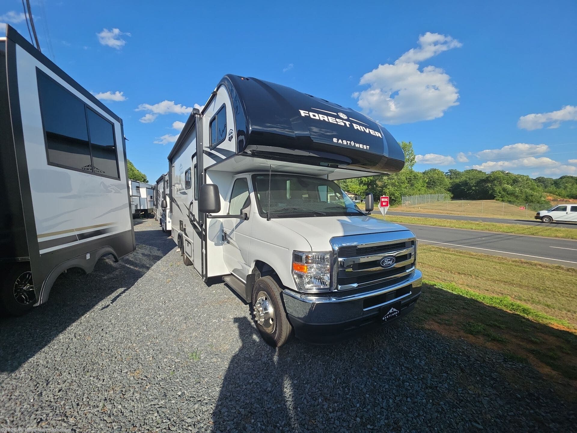 Used 2026 East to West Entrada 2200S available in Franklinville, North Carolina