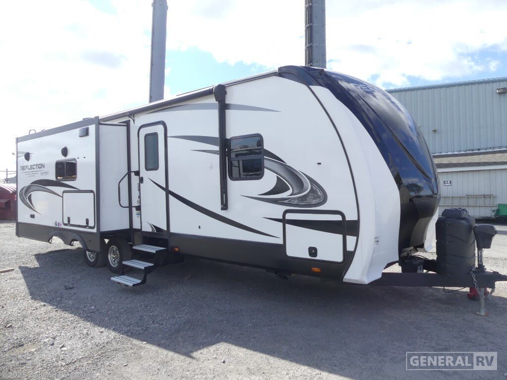 Used 2023 Grand Design Reflection 297RSTS-2S available in West Chester, Pennsylvania