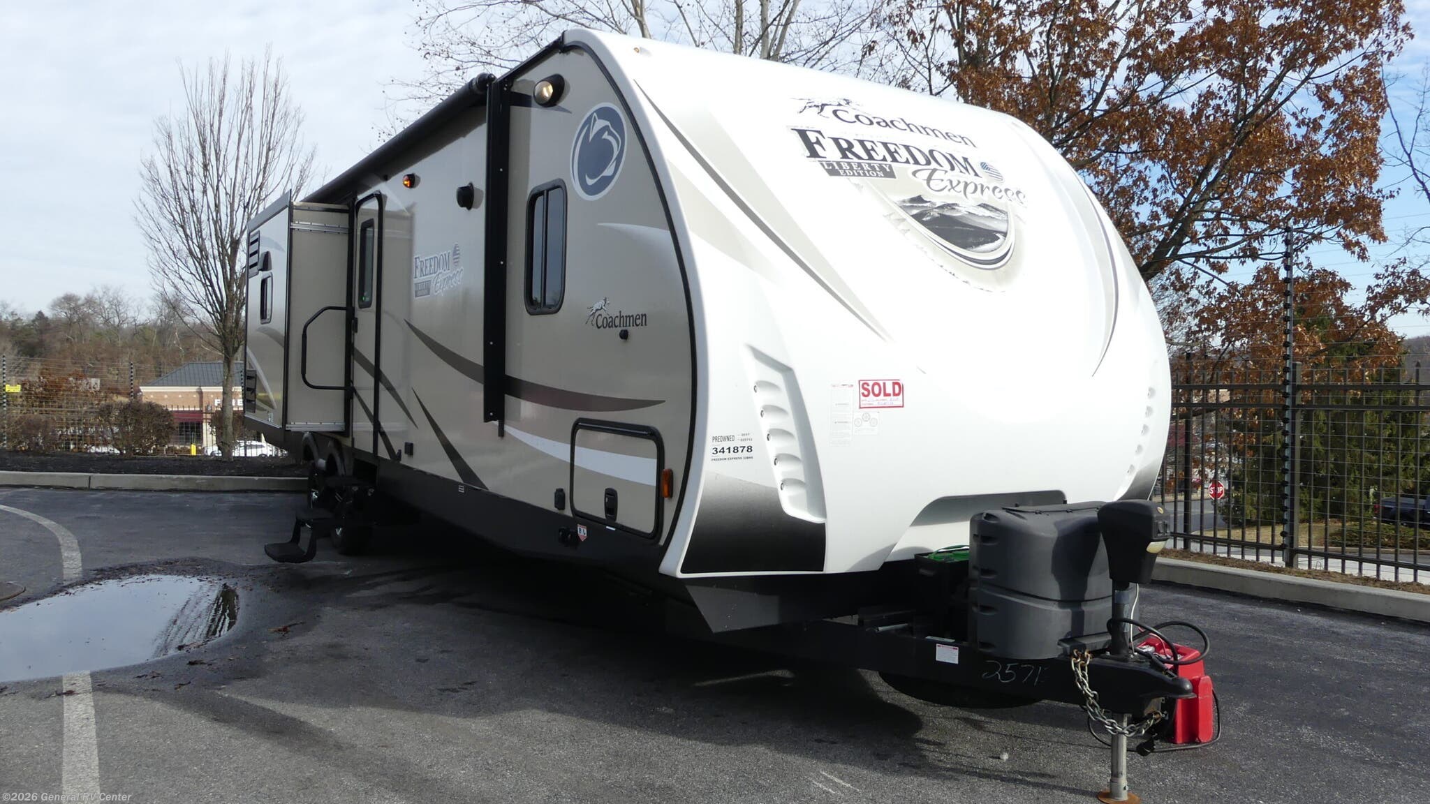 Used 2017 Coachmen Freedom Express Liberty Edition 320BHDSLE available in West Chester, Pennsylvania