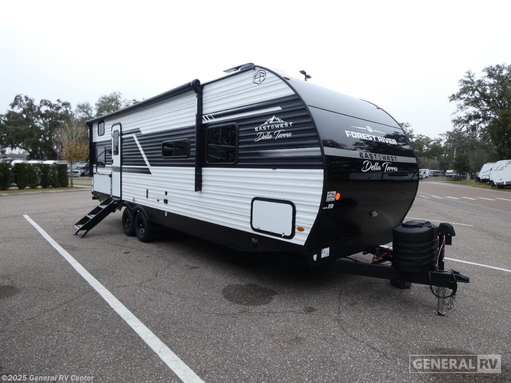 New 2025 East to West Della Terra 262BH available in Fort Pierce, Florida