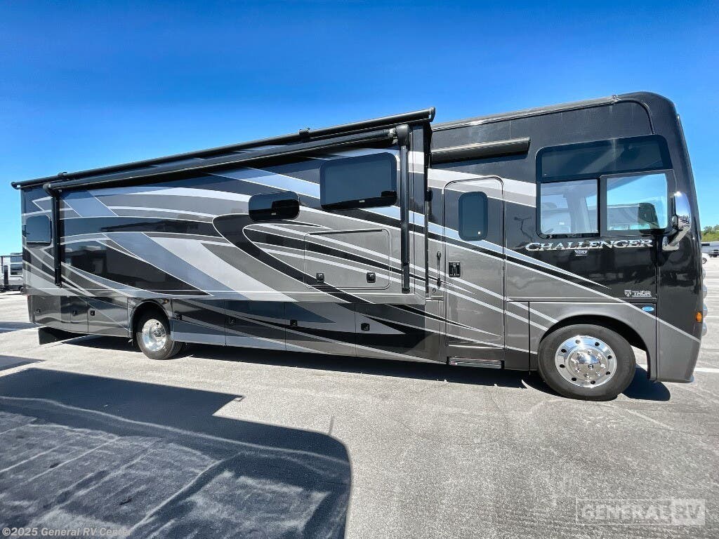 Used 2023 Thor Motor Coach Challenger 37FH available in Fort Pierce, Florida