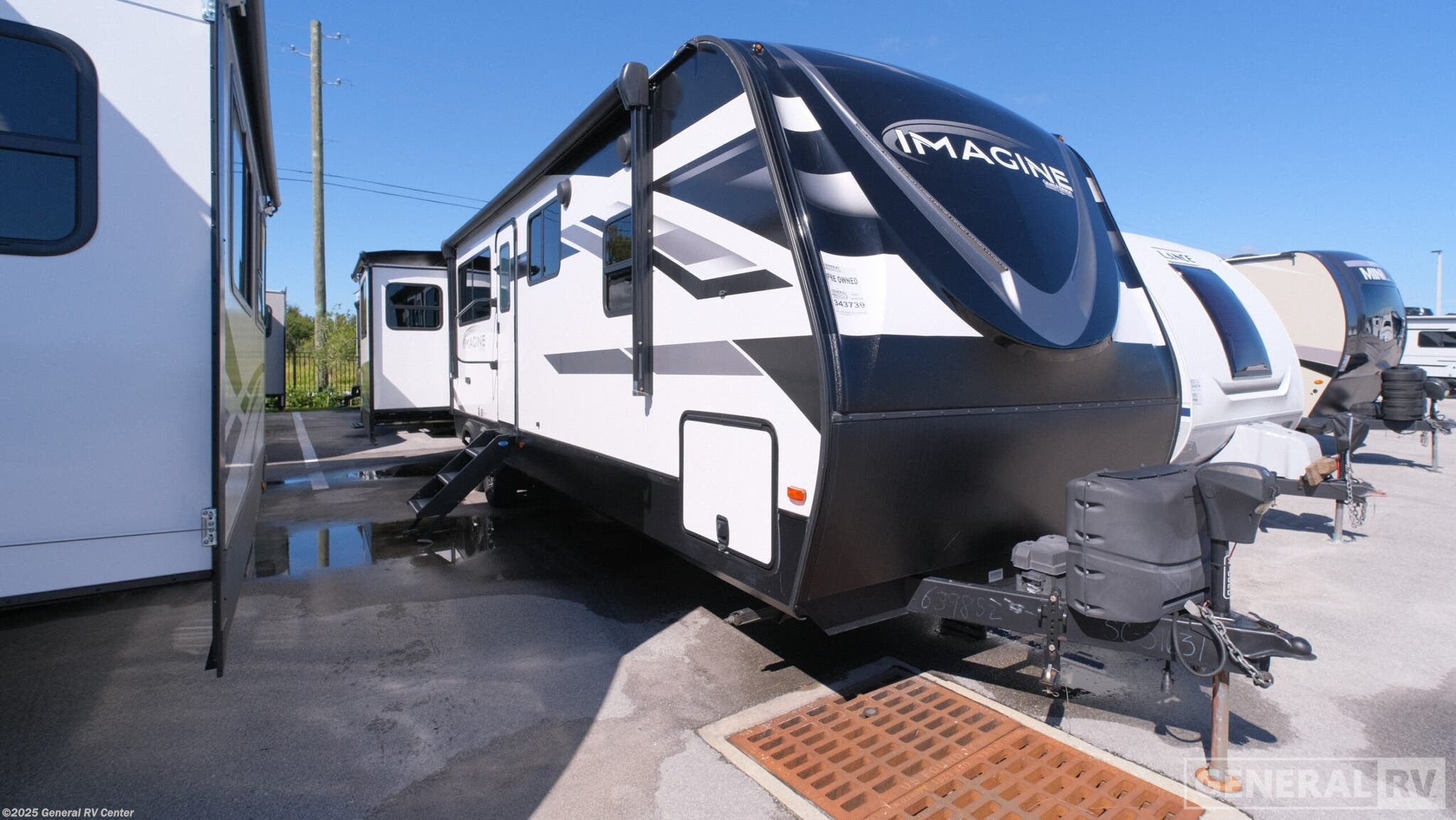 Used 2022 Grand Design Imagine 3100RD available in Fort Pierce, Florida