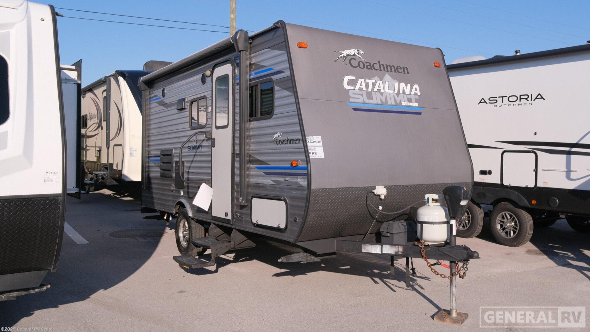 Used 2020 Coachmen Catalina 172BHS available in Fort Pierce, Florida
